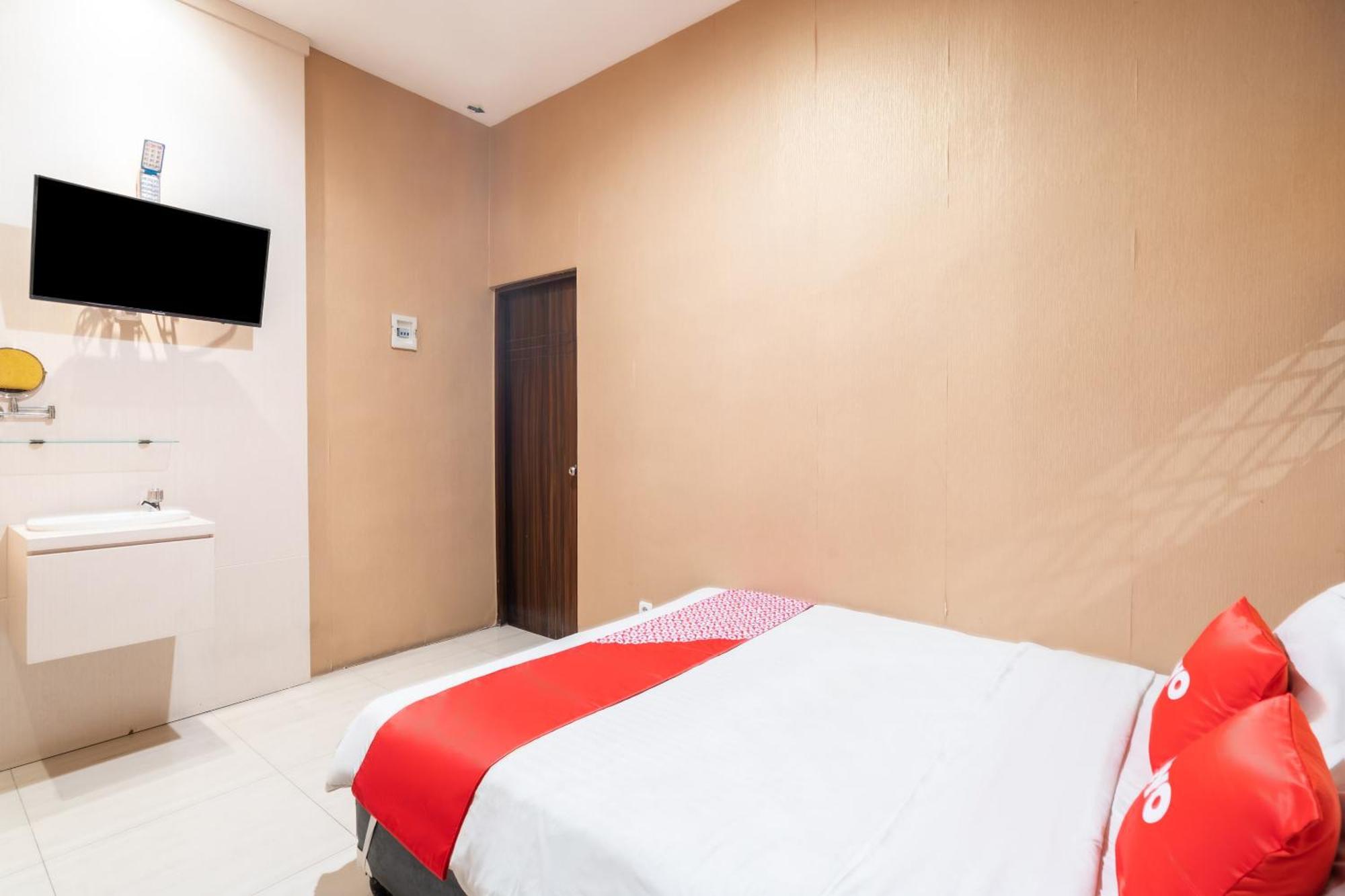 Hotel Super Oyo Flagship 91863 Metro House Surabaya Exterior foto